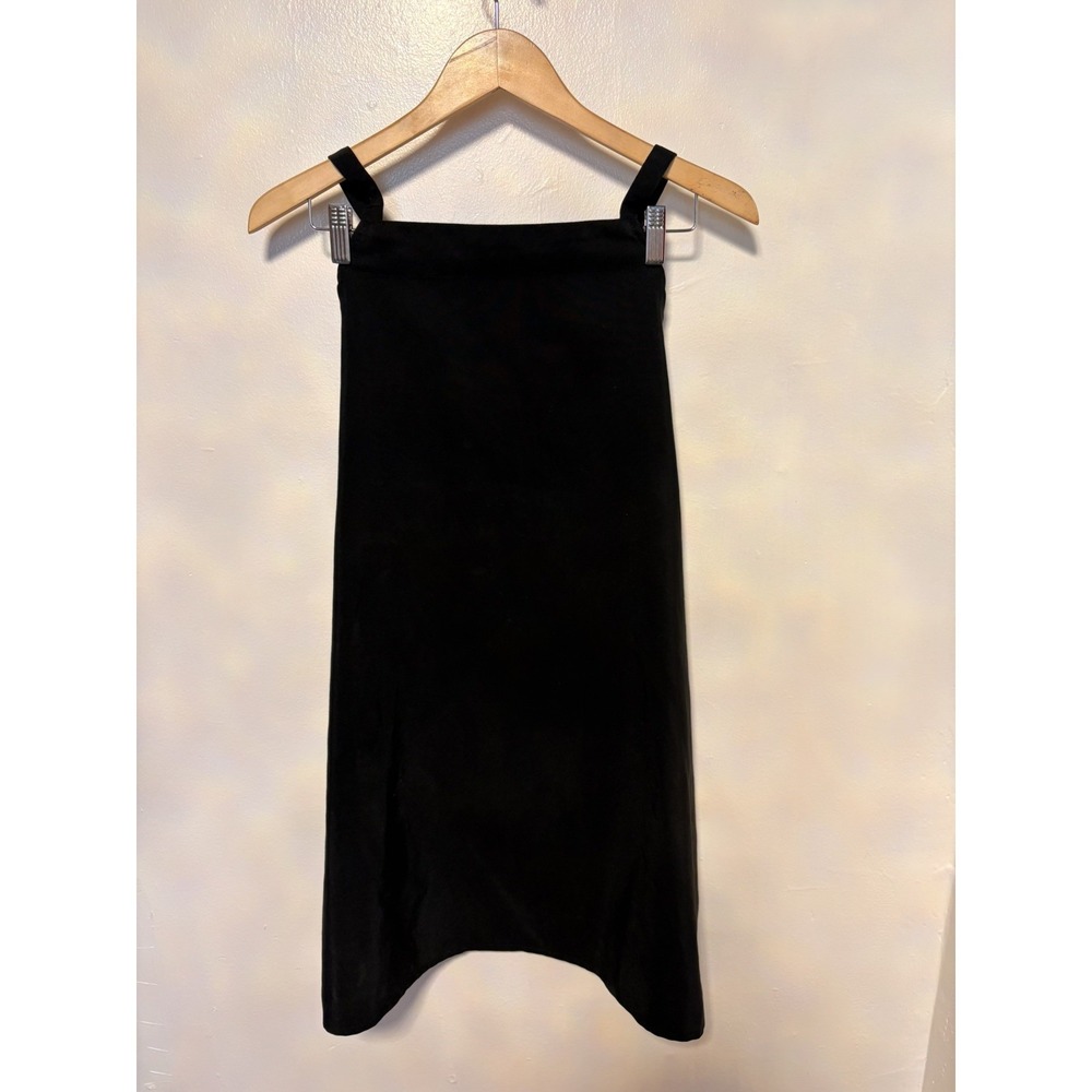 Work Black ‎ Aprons 4 With Pockets, 2 no pockets  2v neck, 4 square neck  Chef